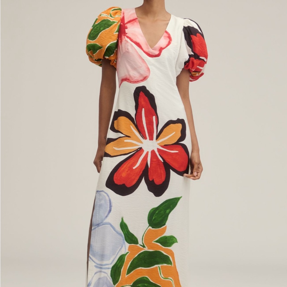 Colorful Floral V-Neck Dress with Puff Sleeves